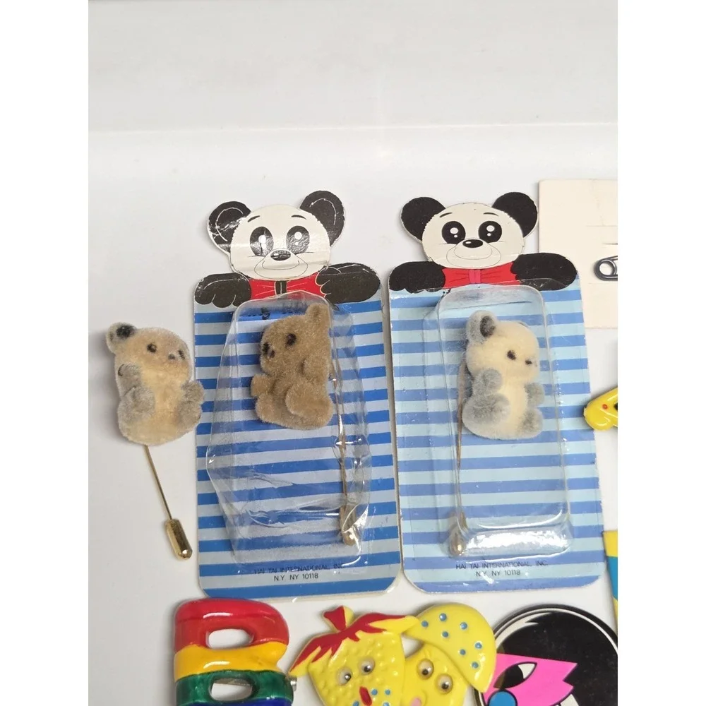 Vintage 80s 90s Pins Lot Flocked Teddy Bears HAS Novelties Squares Star Glasses